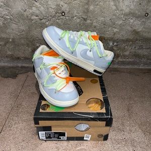 Nike Off white dunk low Lot 43